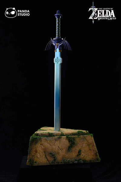 The Legend Of Zelda Breath of the Wild - Master Sword Life-Size Statue
