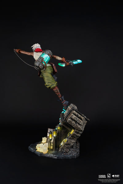 League of Legends - Ekko 1/4 Scale Statue