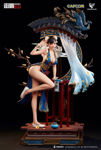 Chun Li 1/4 Scale Statue - Crystal Series (BLUE VERSION)
