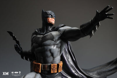 Batman Classic 1/4 Scale Statue