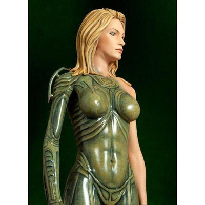 Species: Sil 1:4 Scale Statue by Hollywood Collectibles Group
