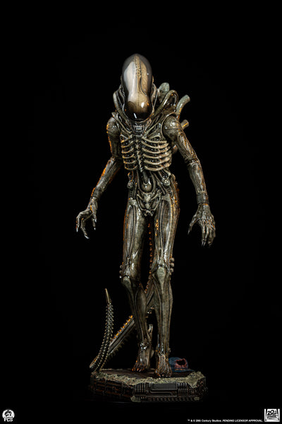 Alien (1979) - Big Chap Xenomorph (Regular) 1/2 Scale Statue