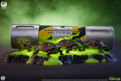 TMNT Origins Deluxe Life-Size Diorama
