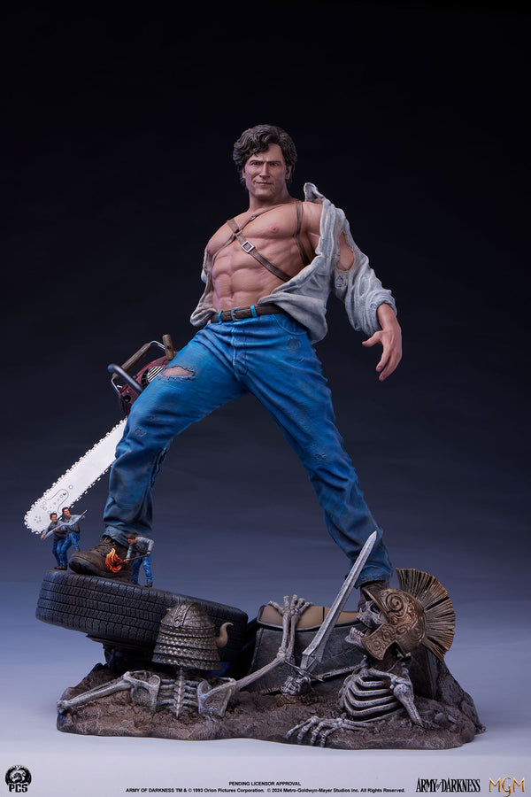 Army of Darkness - Ash (Regular) 1/4 Scale Statue - Spec Fiction Shop