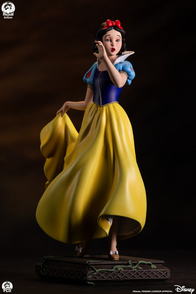 Snow White (Deluxe) 1/5 Scale Statue