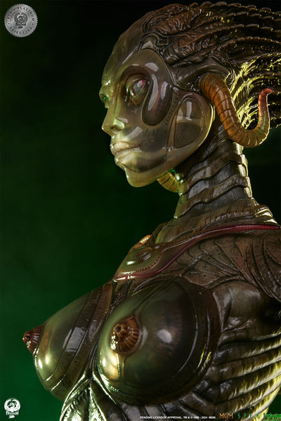 Species (1995) - Sil (Platinum Exclusive) 1/3 Scale Statue