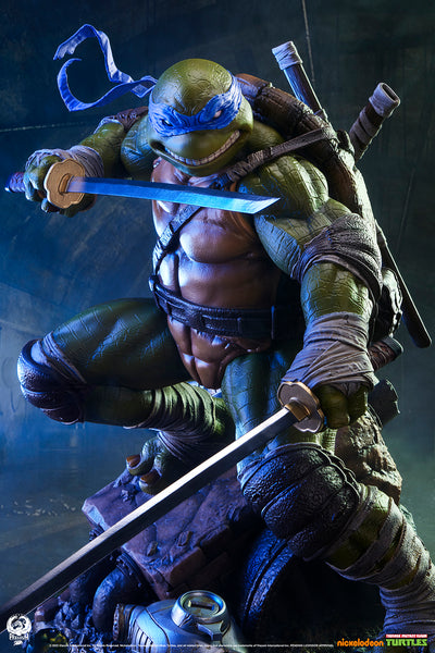 Leonardo (Regular) 1/3 Scale Statue