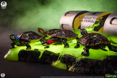 TMNT Origins Deluxe Life-Size Diorama
