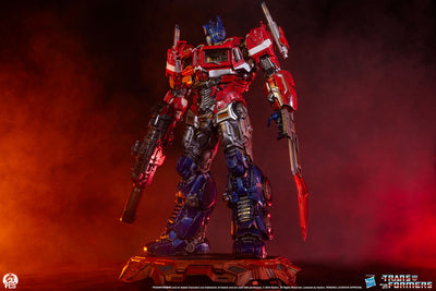 Optimus Prime (Deluxe Edition) Museum Scale Statue