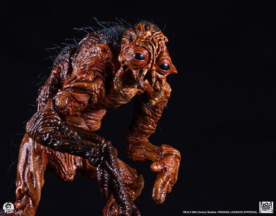 The Fly (Regular) 1/4 Scale Statue