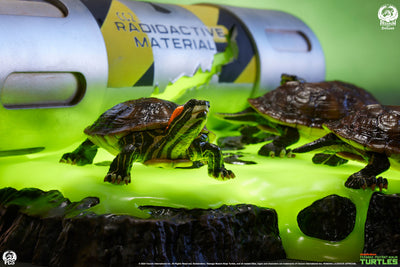 TMNT Origins Deluxe Life-Size Diorama