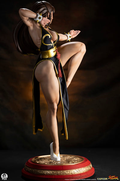 Chun-Li (Battle) 1/2 Scale Statue