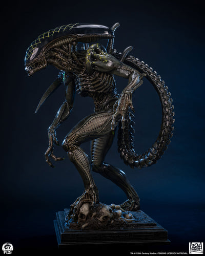 Alien vs. Predator - Grid Alien 1/2 Scale Statue
