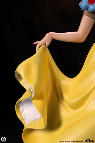 Snow White (Regular) 1/5 Scale Statue