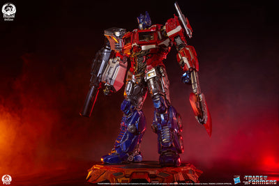 Optimus Prime (Deluxe Edition) Museum Scale Statue