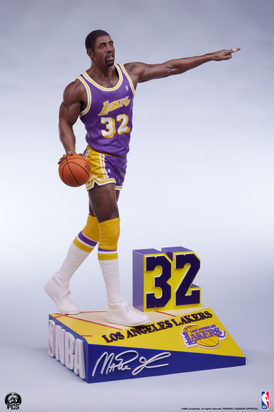 Magic Johnson 1/4 Scale Statue