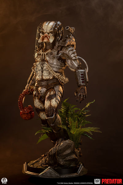 Predator (1987) 1/2 Scale Statue