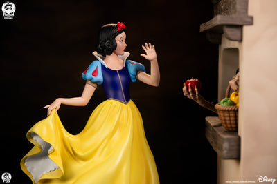 Snow White (Deluxe) 1/5 Scale Statue