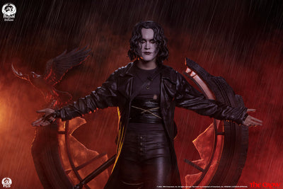 The Crow (Deluxe) 1/3 Scale Statue