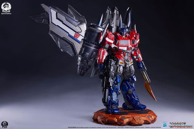 Optimus Prime (Jet Convoy Edition) Museum Scale Statue