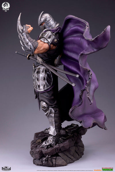 Shredder Deluxe 1/3 Scale Statue