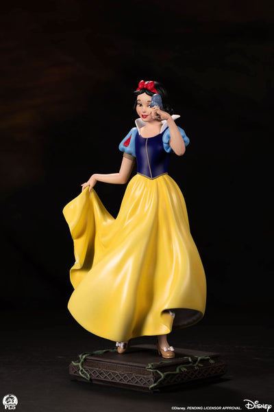 Snow White (Regular) 1/5 Scale Statue