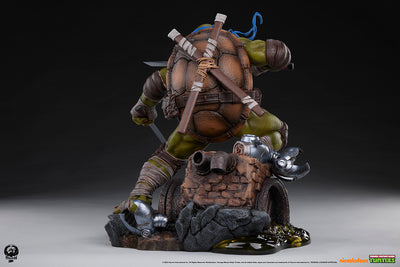 Leonardo (Regular) 1/3 Scale Statue