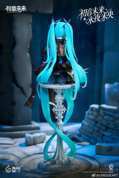 Hatsune Miku Eternal Night 1/6 Scale Figure