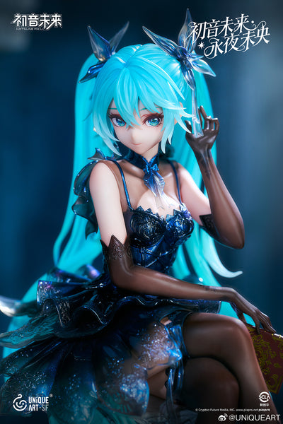 Hatsune Miku Eternal Night 1/6 Scale Figure