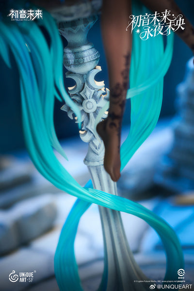 Hatsune Miku Eternal Night 1/6 Scale Figure