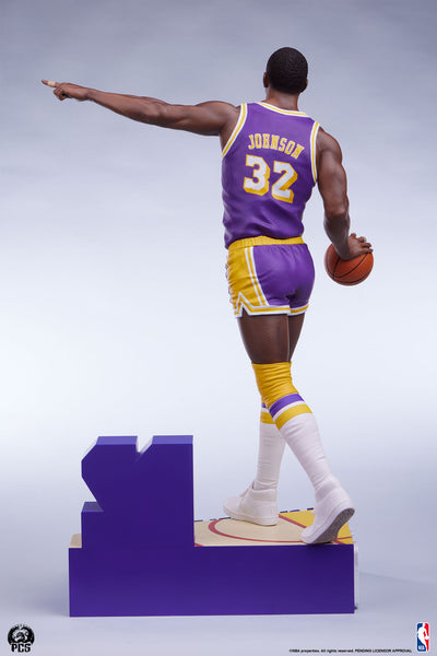 Magic Johnson 1/4 Scale Statue