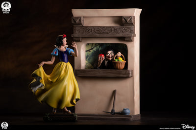 Snow White (Deluxe) 1/5 Scale Statue