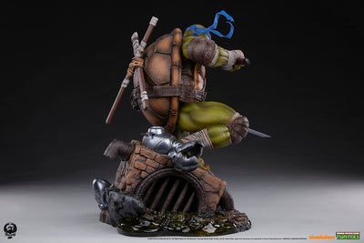 Leonardo (Regular) 1/3 Scale Statue