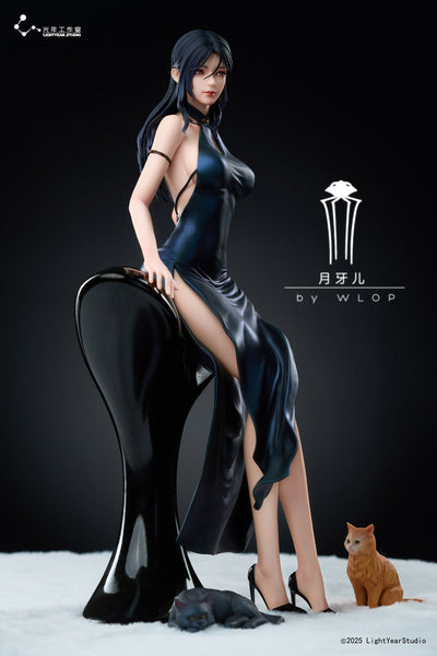 Cloud Worm Series - Crescent Moon (Super Deluxe Version) by WLOP 1/4 Scale Statue