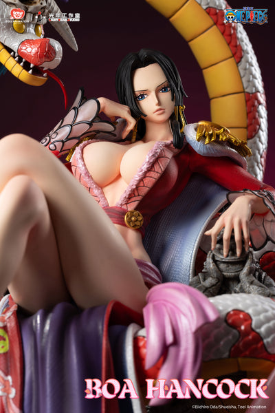 One Piece - Empress Boa Hancock Statue