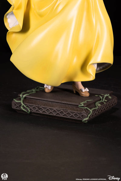 Snow White (Regular) 1/5 Scale Statue