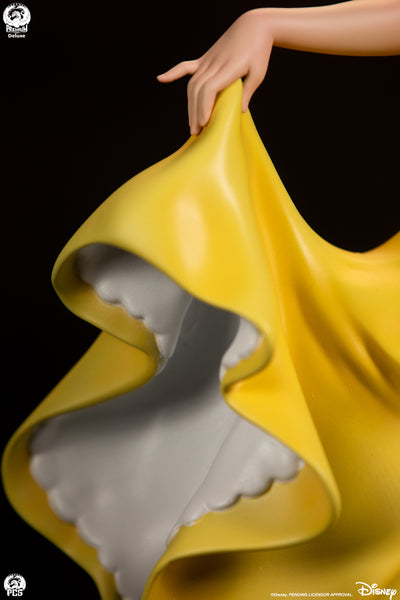 Snow White (Deluxe) 1/5 Scale Statue