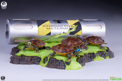 TMNT Origins Deluxe Life-Size Diorama