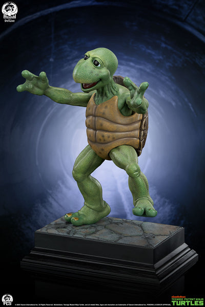 TMNT (1990) - Leonardo (Deluxe) 1/2 Scale Statue