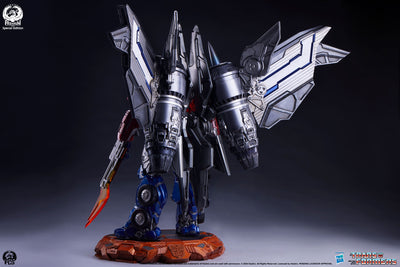 Optimus Prime (Jet Convoy Edition) Museum Scale Statue