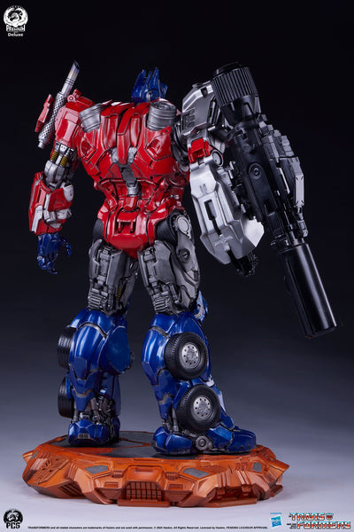 Optimus Prime (Deluxe Edition) Museum Scale Statue