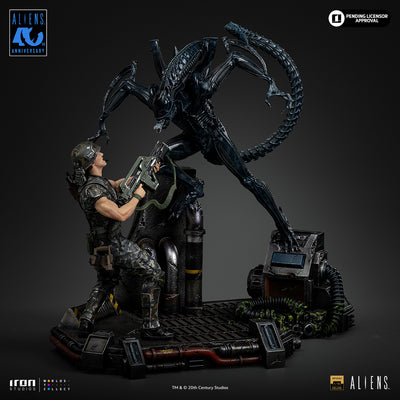 Aliens (1986) - Alien Xenomorph Warrior vs. Corporal Dwayne Hicks Deluxe Art Scale 1/10