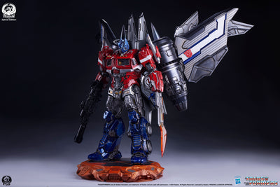 Optimus Prime (Jet Convoy Edition) Museum Scale Statue