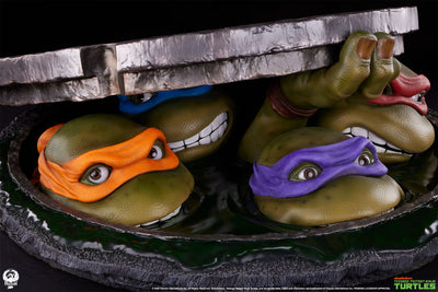 TMNT Underground 1/1 Scale Diorama
