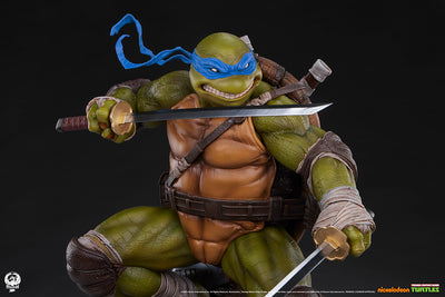 Leonardo (Regular) 1/3 Scale Statue