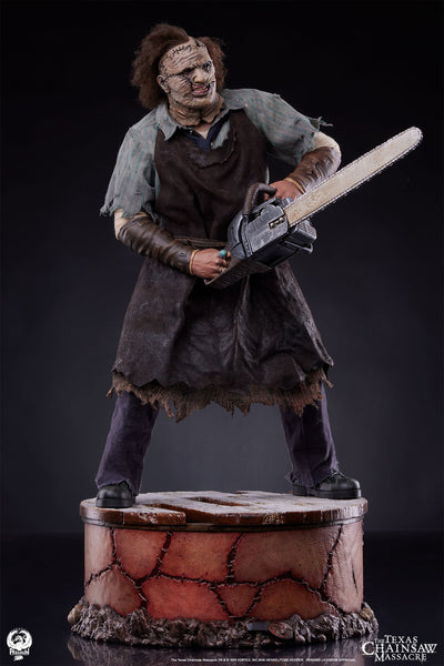 Texas Chainsaw Massacre - Leatherface (Regular) 1/4 Scale Statue