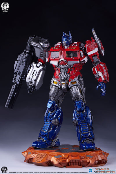 Optimus Prime (Deluxe Edition) Museum Scale Statue