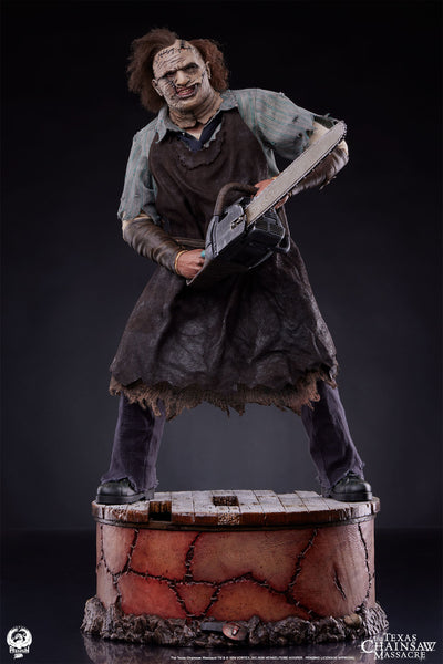 Texas Chainsaw Massacre - Leatherface (Regular) 1/4 Scale Statue