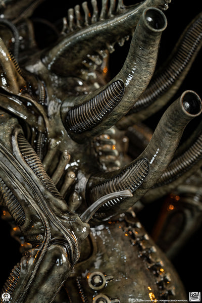 Alien (1979) - Big Chap Xenomorph (Regular) 1/2 Scale Statue