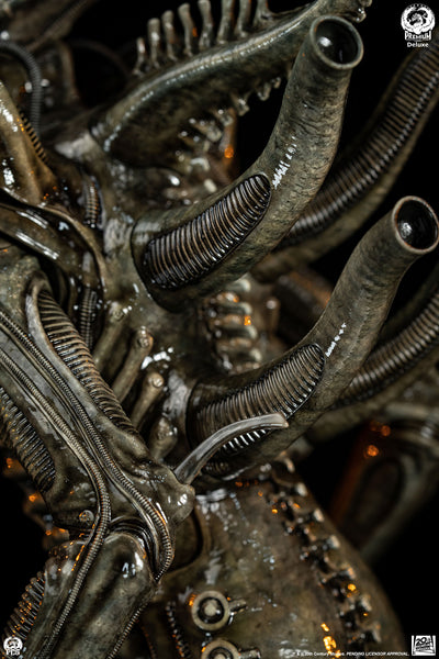 Alien (1979) - Big Chap Xenomorph (Deluxe) 1/2 Scale Statue